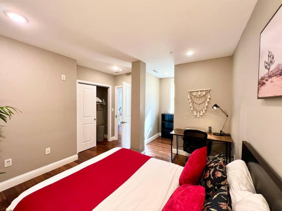 404 Rose In The City 1 Bd Living Room In Center City ฟิลาเดลเฟีย ภายนอก รูปภาพ